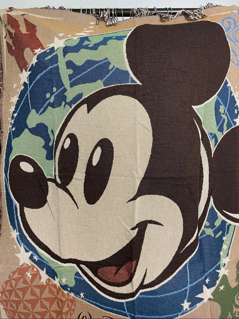 Walt Disney World Tapestry Woven Throw NWT 2011 Mickey Mouse USA Collectible
